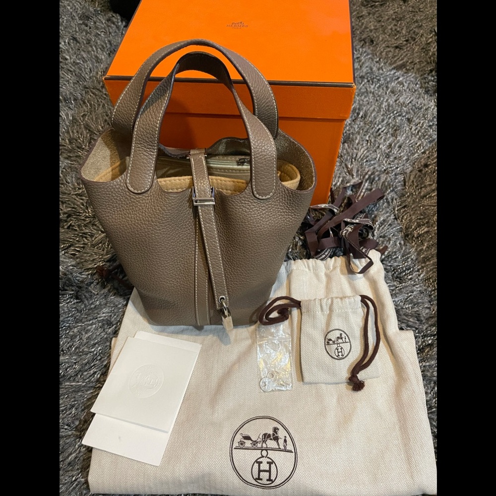 Authentic Hermes bag Picotin Lock 18 Et